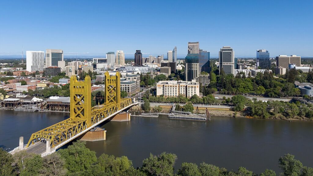 Sacramento, CA skyline (cropped)